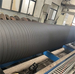 大型膠輥纏繞20m輥?zhàn)訌?fù)膠