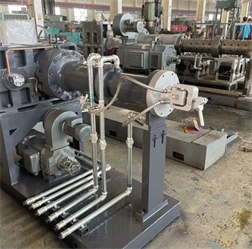 XJW-65冷喂料鋼絲掛膠機(jī)頭